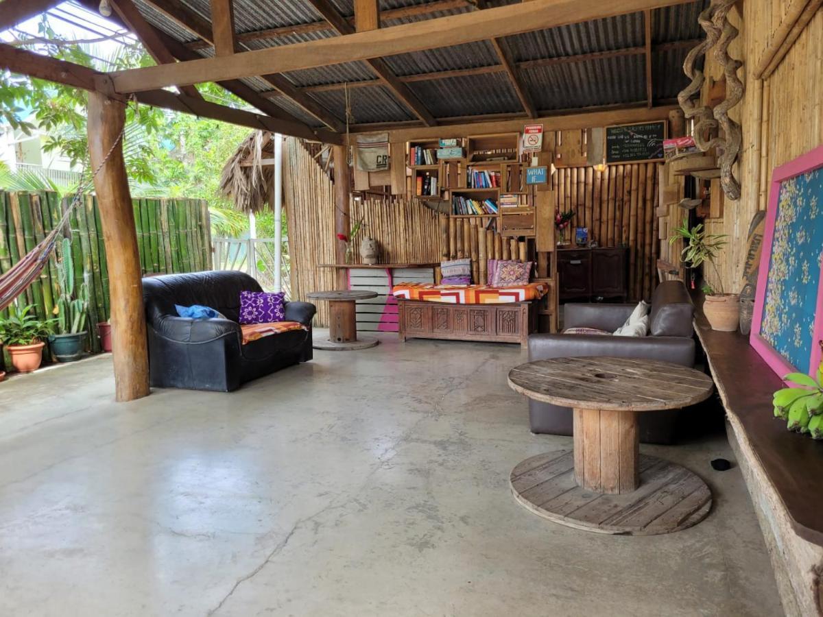 Roots Family Hostel Puerto Viejo de Talamanca Kültér fotó